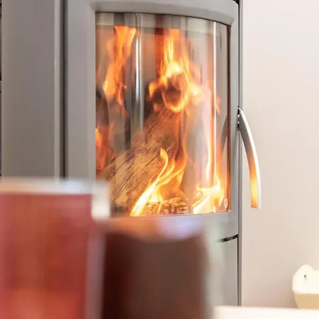 Le Domaine De Wisbeley Halet