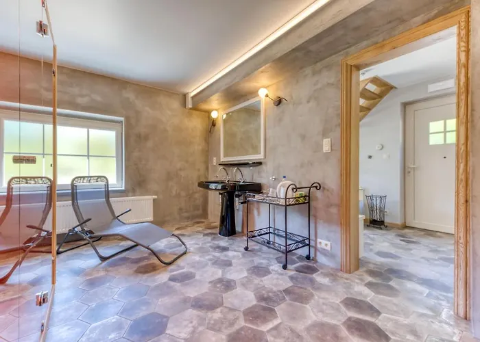 Le Domaine De Wisbeley Halet